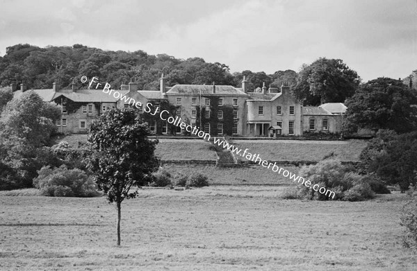 HOUSES FROM RIVER SUIR  WIDE ANGLE AND ORDINARY